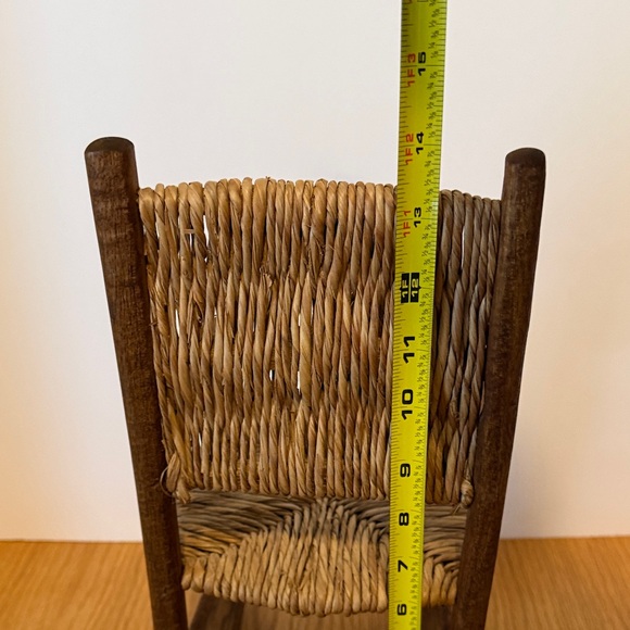 Vintage Doll Rocking Chair - Picture 4 of 6